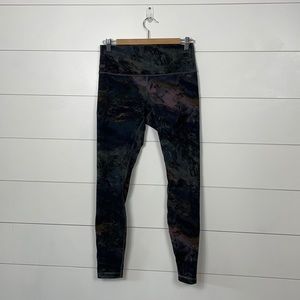 LuLuLemon Full Length Leggings multicolor 8